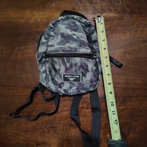 Kendall & Kylie Camouflage Belt Bag